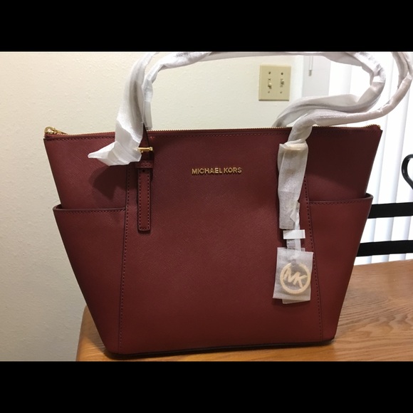 Michael Kors Tote - Picture 1 of 1